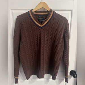 American Eagle Outfitters Men's V-Neck Brown Sweater